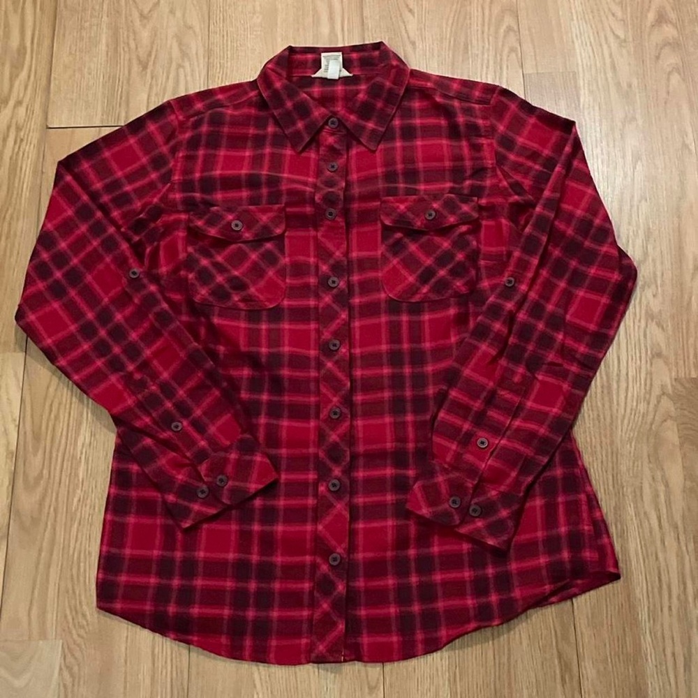 Duluth Trading Women’s Medium Red Plaid Long Sleeve Button Down Flannel Shirt